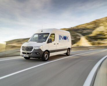 INOX Transporter während einer Fahrt